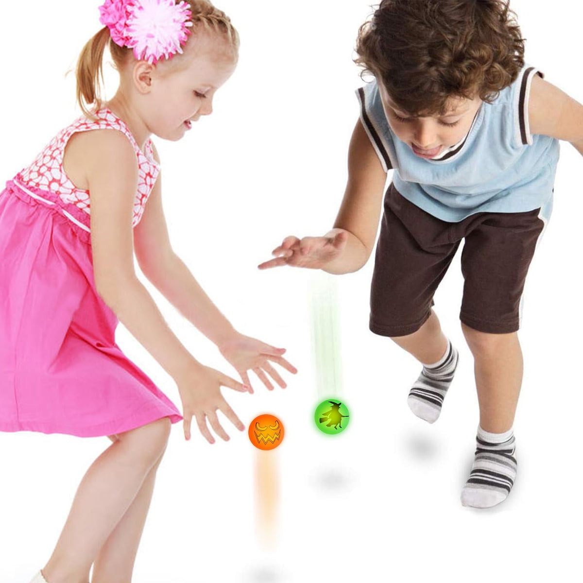 200 Pcs Halloween Party Favors, Glow in The Dark Bouncy Balls 10 Halloween- Themed Designs