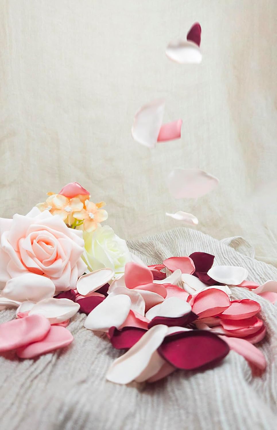 ZOOYOO 200Pcs Silk Rose Flower Petals For Valentine's Day,Wedding Flower GirlBasket,Aisle