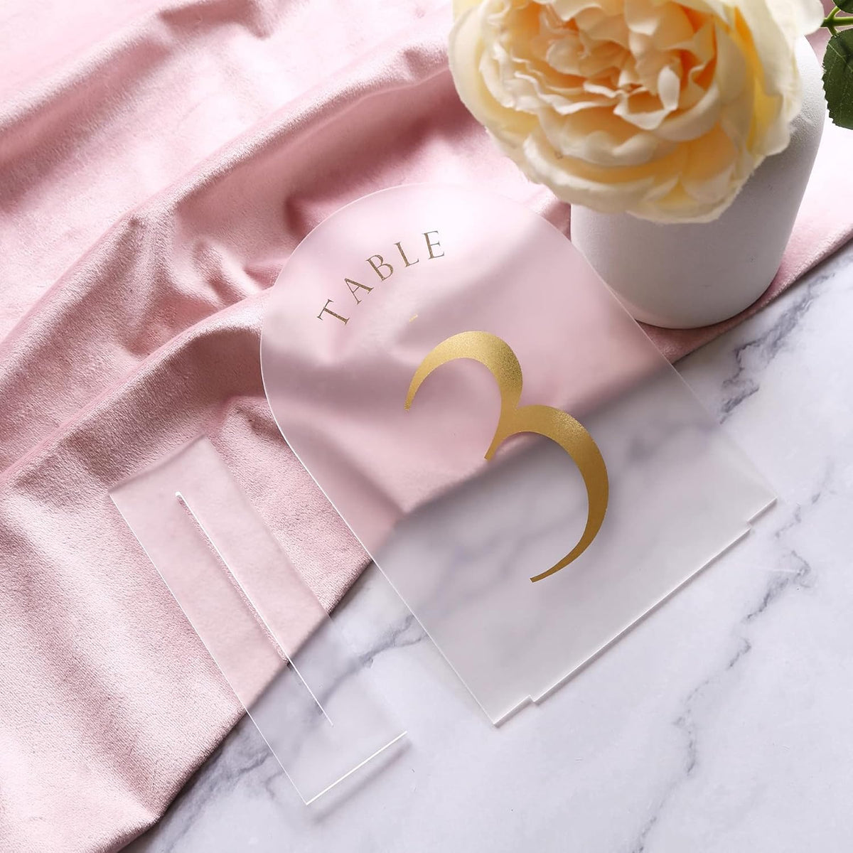 UNIQOOO Frosted Arch Wedding Table Numbers with Stands 1-30, Gold Foil Printed 5x7 Acrylic Display