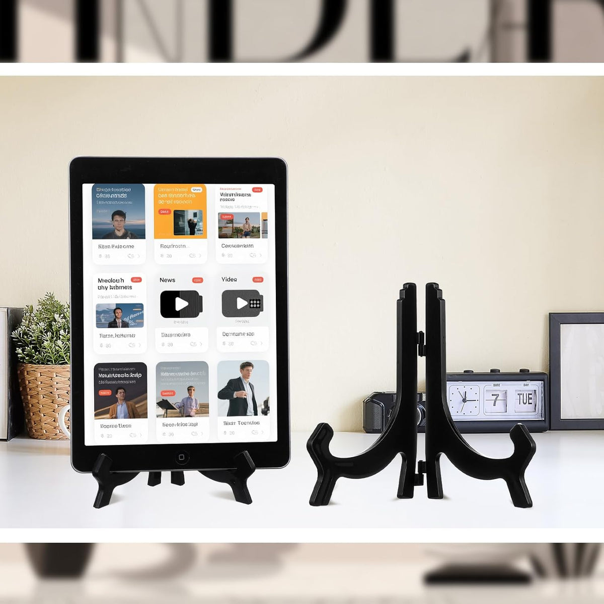 HESTYA 3 Pieces 4.5/7/9.8 Inch Black Acrylic Easels Display Stands Plate Stands Holders to Display