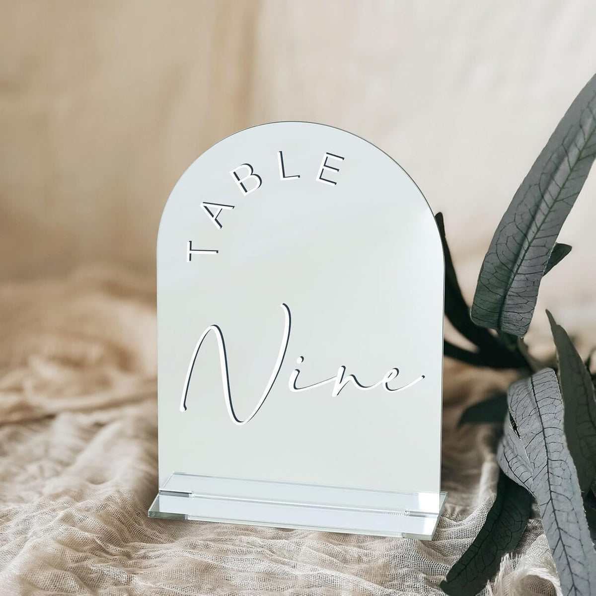 JINMURY Sliver Arch Wedding Table Numbers 1-10 with Stands, 5x7 Inch Acrylic Arch Sign with White