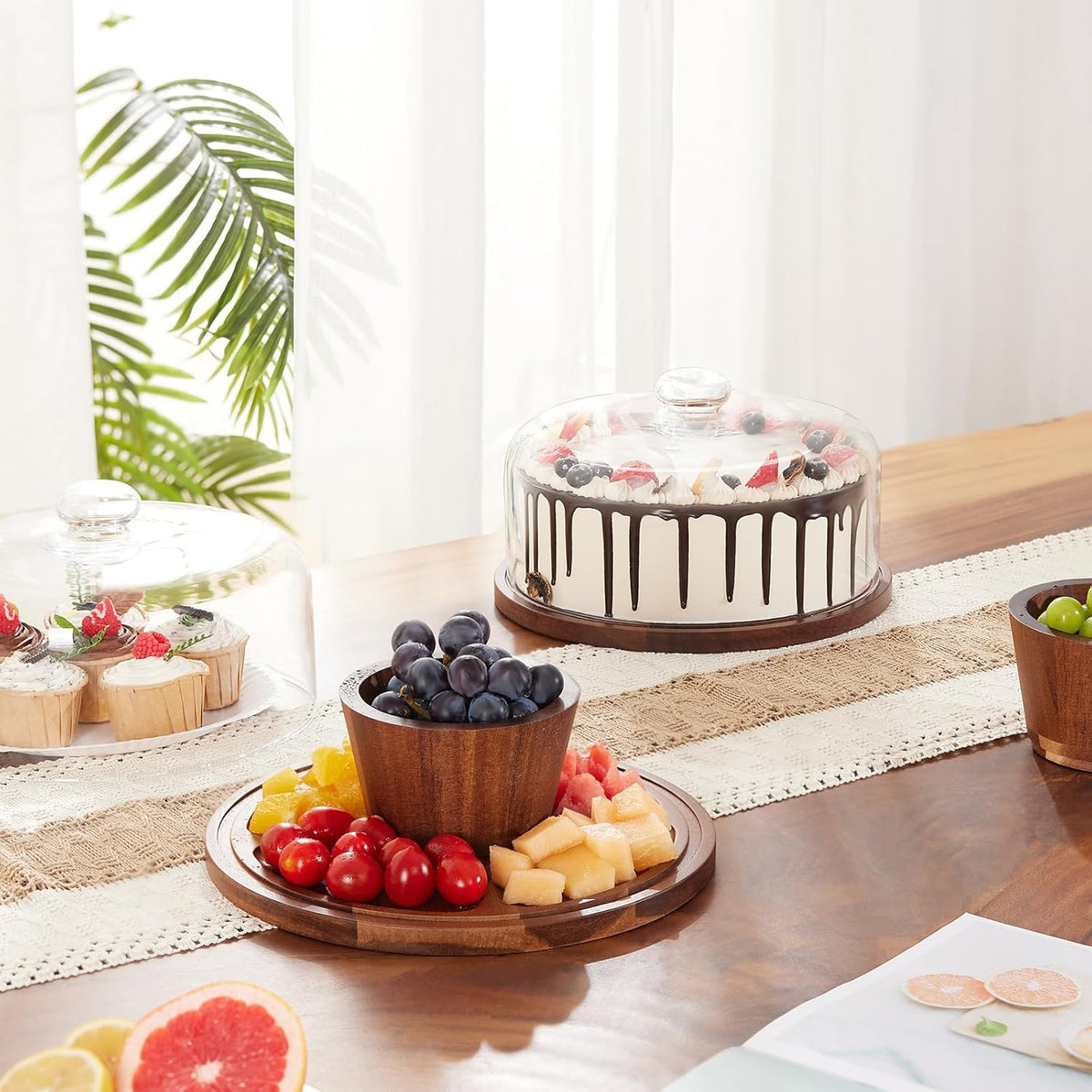 Wooden Cake Stand with Lid, Acacia Cake Stand with Glass Dome, 11-Inch Versatile Dessert Stand with