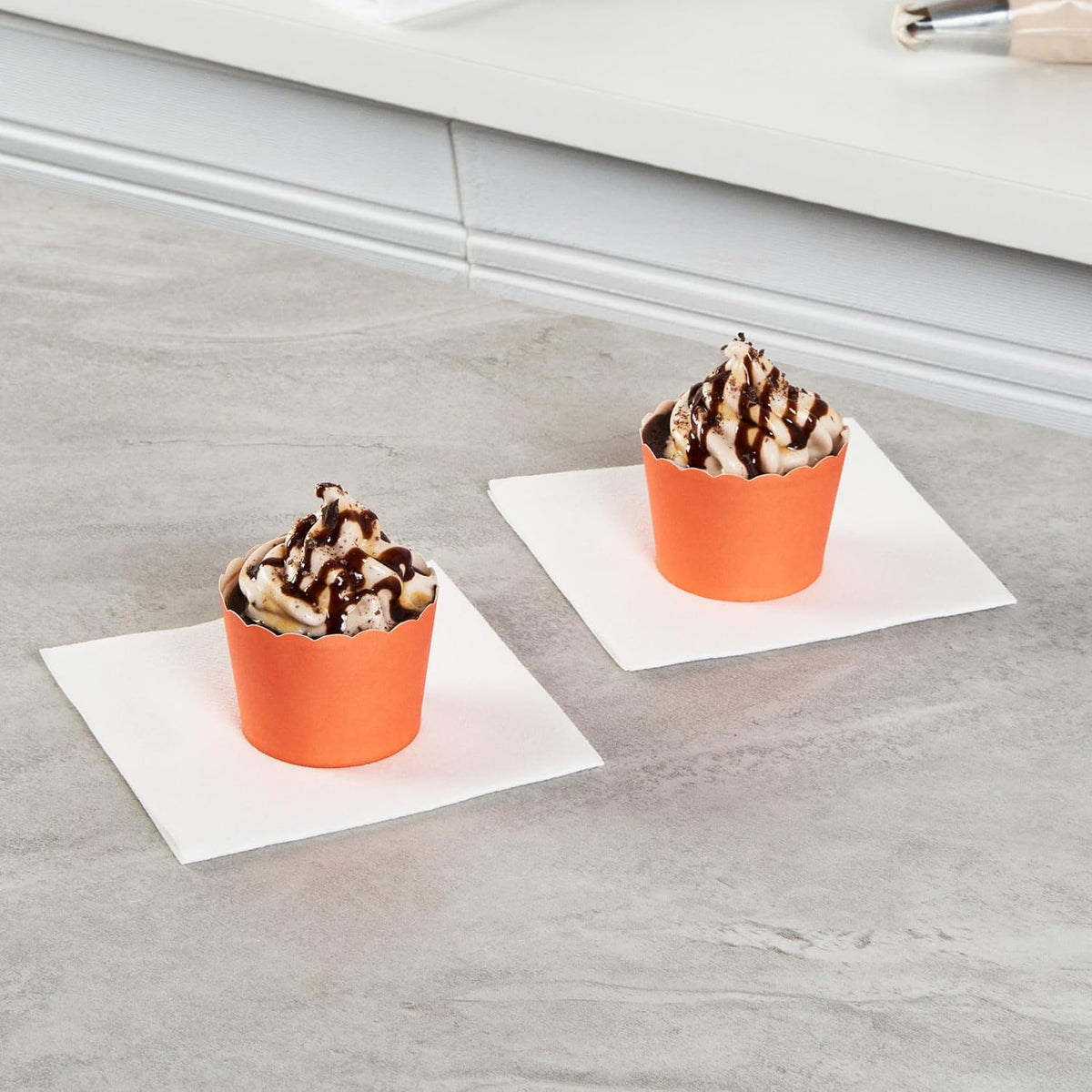 Panificio 3 Ounce Cupcake Wrappers, 200 Scalloped Baking Cups - Oven-Ready, Greaseproof, Orange