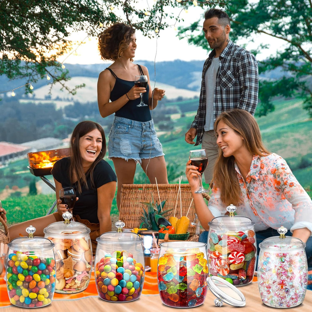 Nuogo 6 Pcs Plastic Candy and Cookie Jar with Lids Decorative Apothecary Jars Candy Buffet