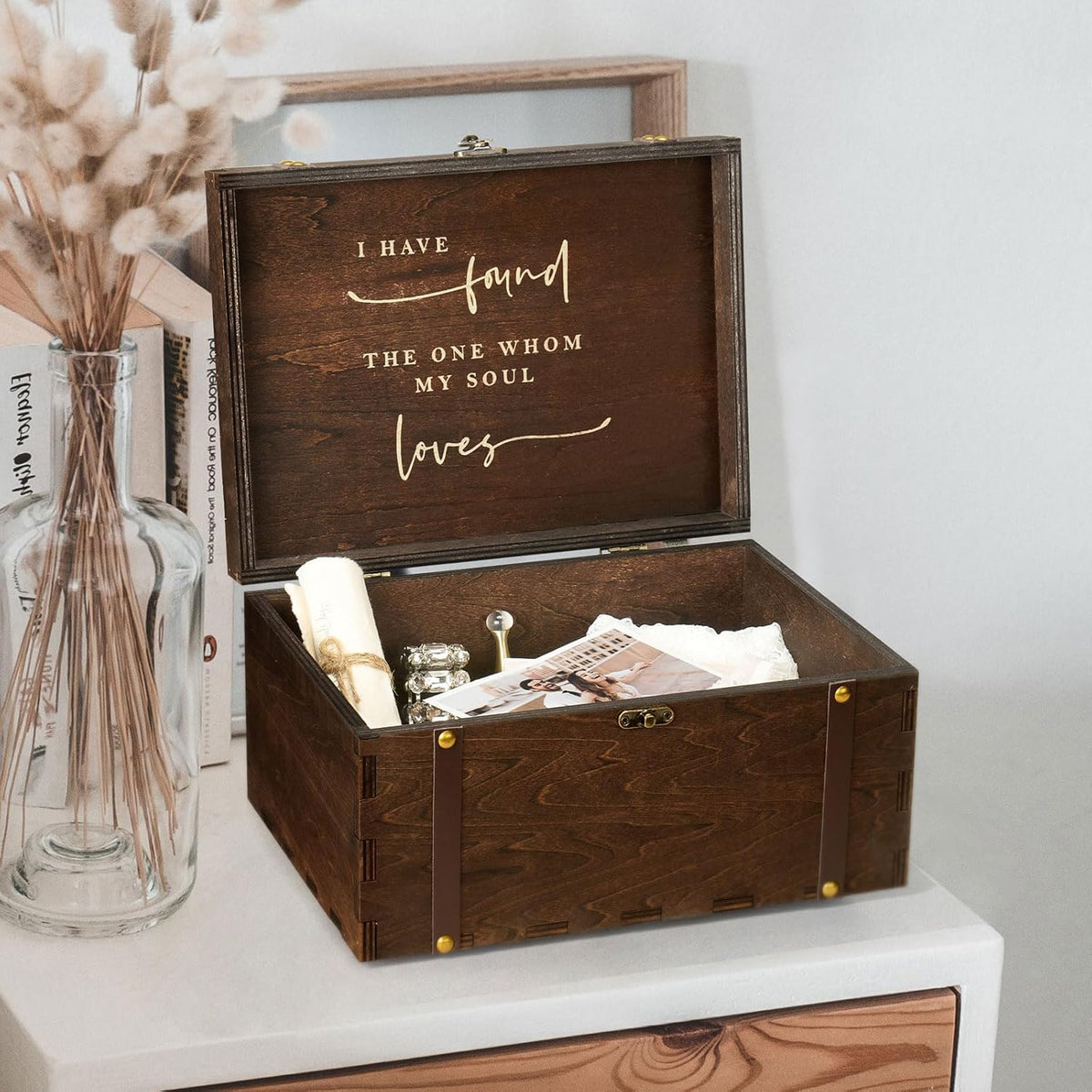 AW BRIDAL Large Mr and Mrs Wedding Keepsake Box with Lids, Engraved Wooden Storage and Decorative