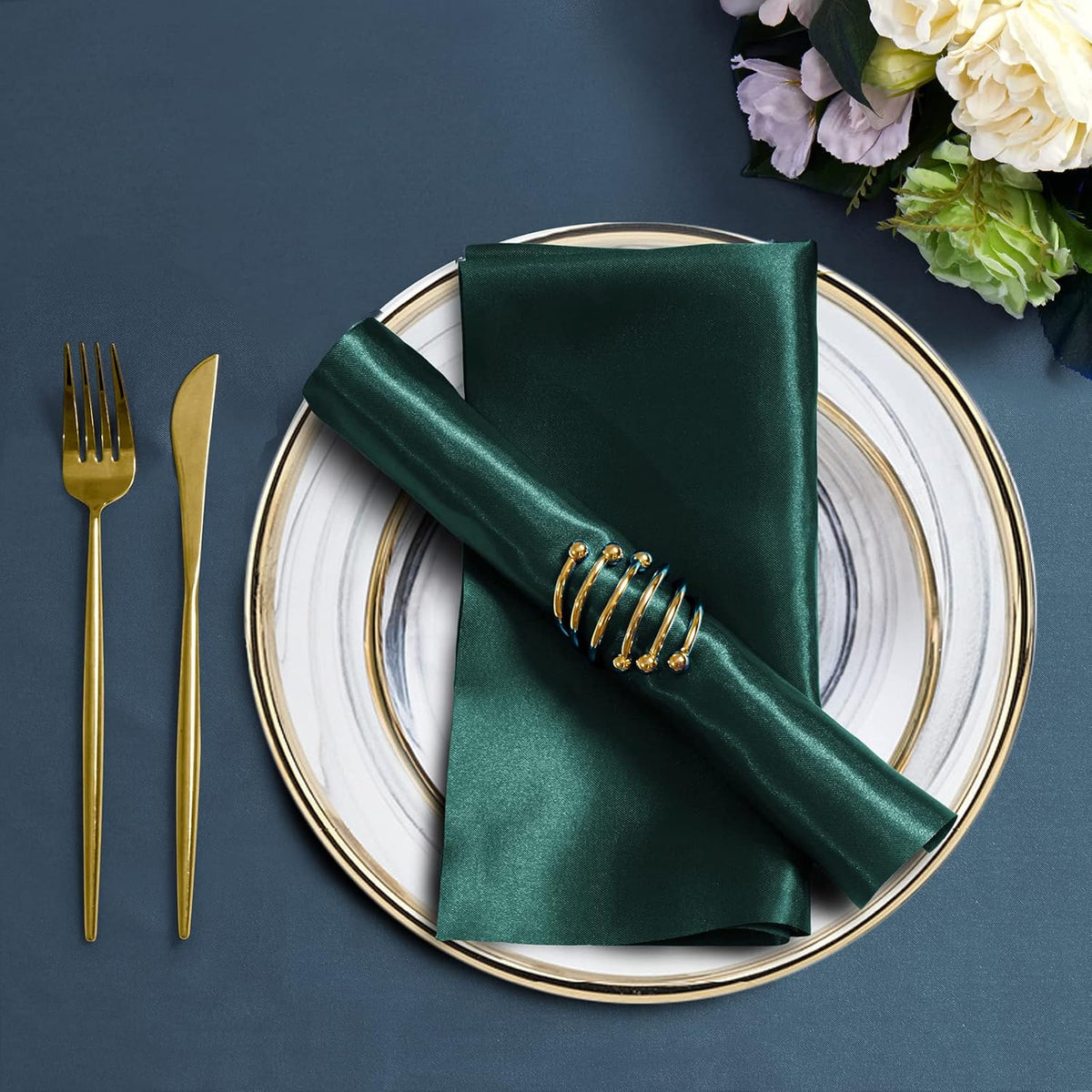Horbaunal 16 Pack Forest Green Satin Napkins 17 x 17 Inch, Square Soft Table Dinner Napkins, Silky