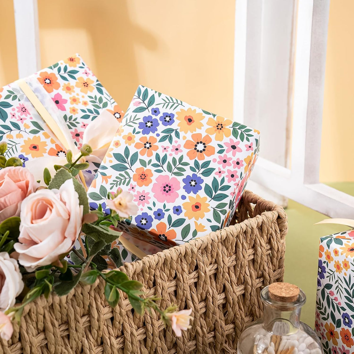 WRAPAHOLIC Kraft Floral Wrapping Paper Roll - Mini Roll - 17 Inch x 9.8 Feet - Ditsy Flower