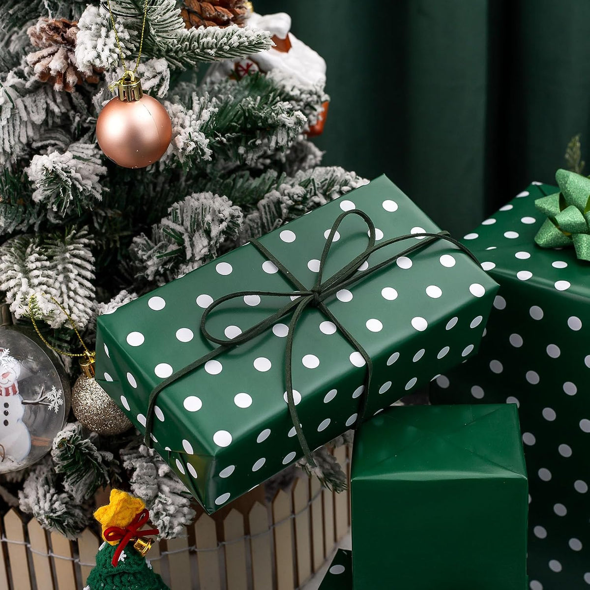 Flyhill Green Wrapping Paper Roll,Reversible Gift Wrap Paper with Polka Dot Design for