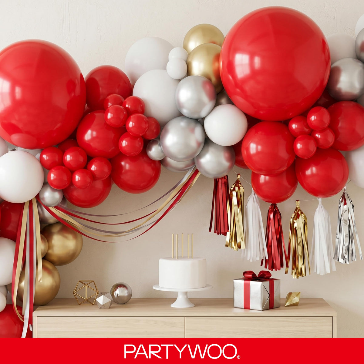 PartyWoo Red Balloons 140pcs Different Sizes of 18 12 10 5 Inch
