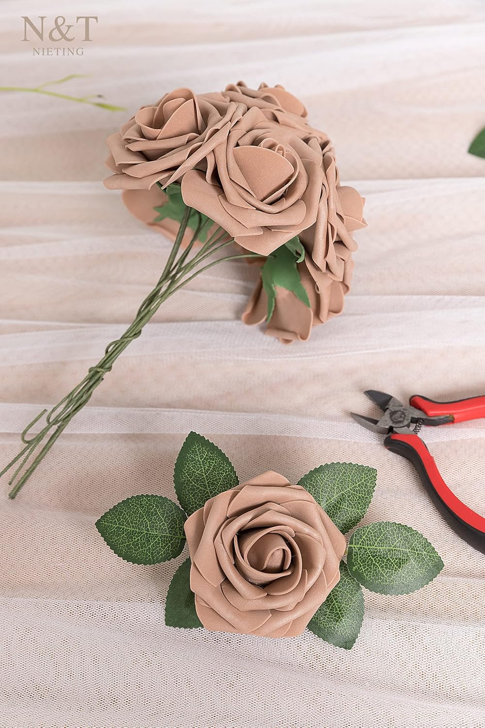 N&T NIETING Brown Roses Artificial Flowers, 25pcs Fake Flowers Bulk Perfect for DIY Fall Wedding