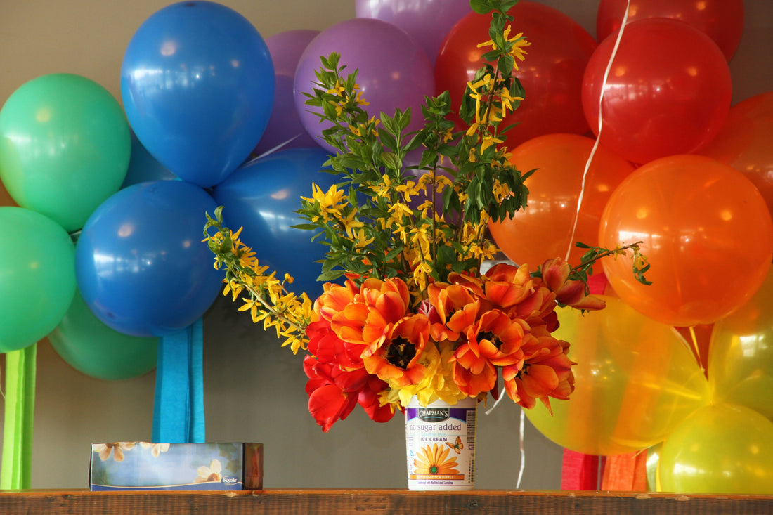 Balloon Garland Ideas That Look Stunning