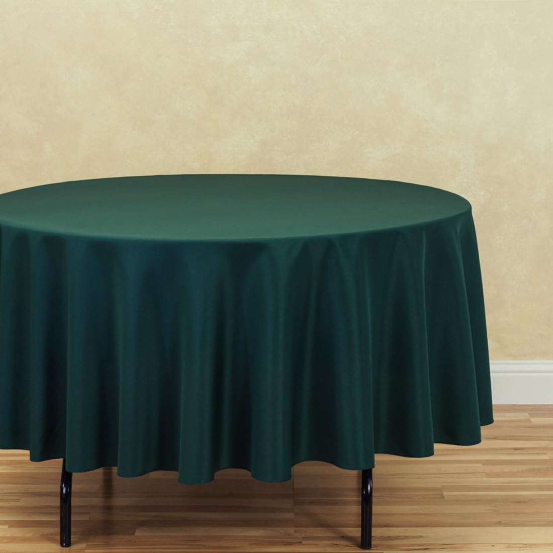 LTC LINENS 5 Pack 90 Inch Round Tablecloth Hunter Green - Wrinkle Resistant Table Cloth for Round