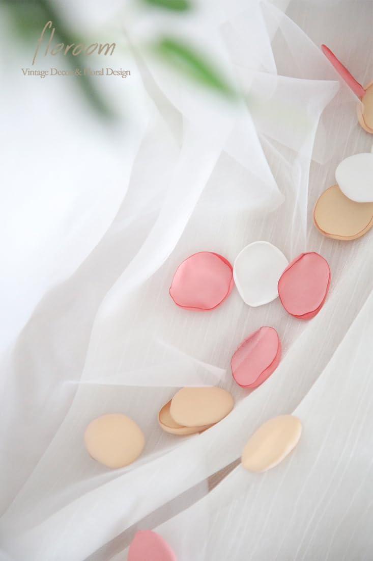 Floroom 300pcs Rose Petals Champagne Pink Faux Silk Flower Petals for Wedding Flower Girl Basket