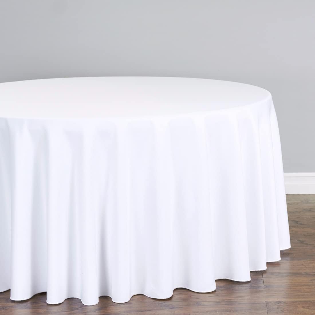 LTC LINENS 10 Pack 108 Inch Round Tablecloths White - Bulk for 48 Inch Round Table Floor Length