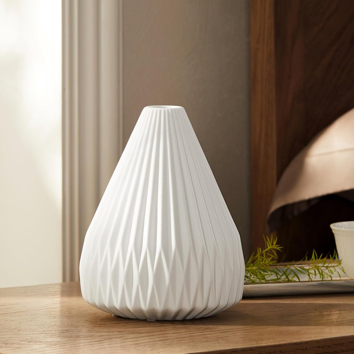 RONDURE 9.1" Modern Ceramic Table Lamp, Modern Bedside Lamps for Bedroom, Living Room and