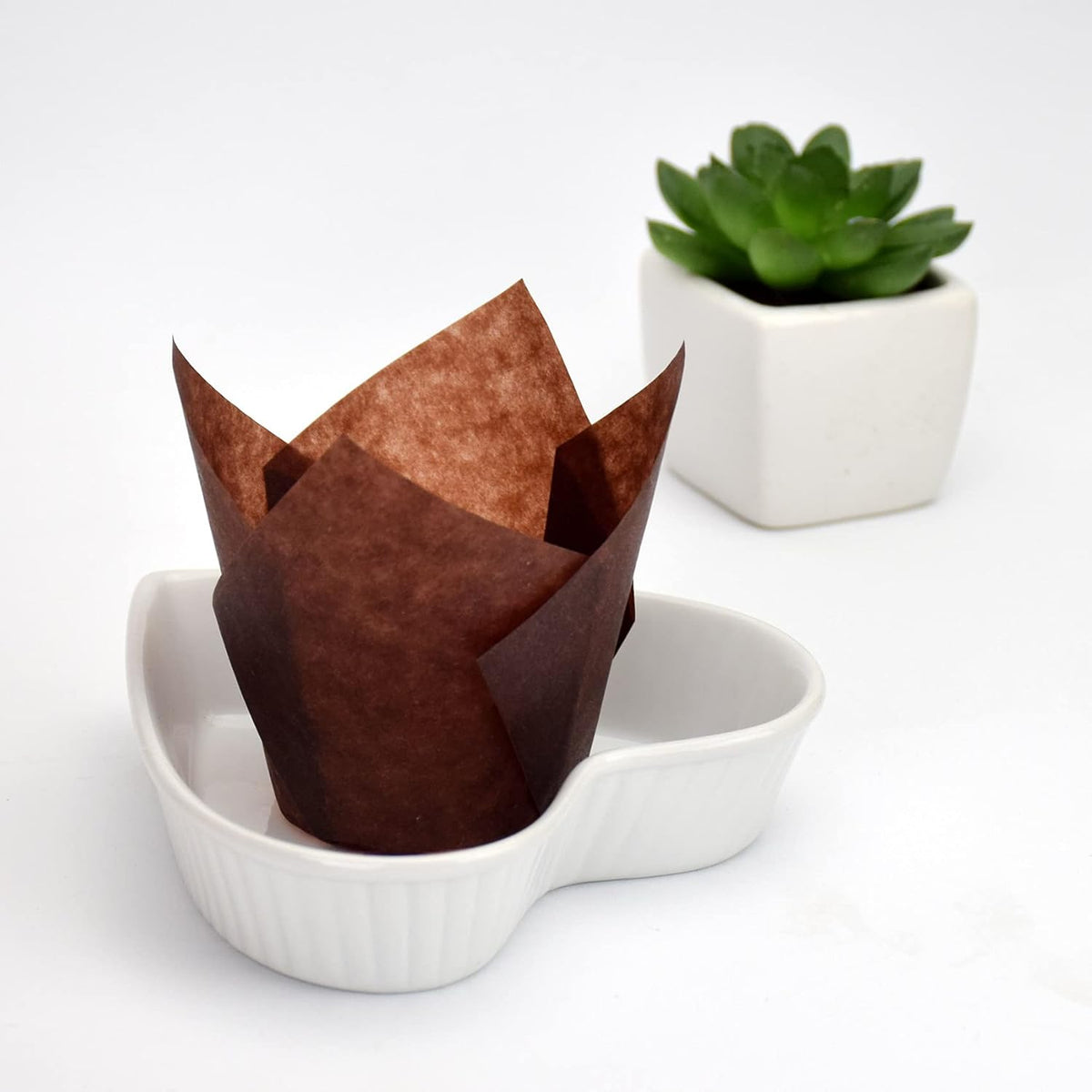 200pcs Tulip Cupcake Liners, Standard Greaseproof Paper Baking Cups Muffin Liners Holders Perfect