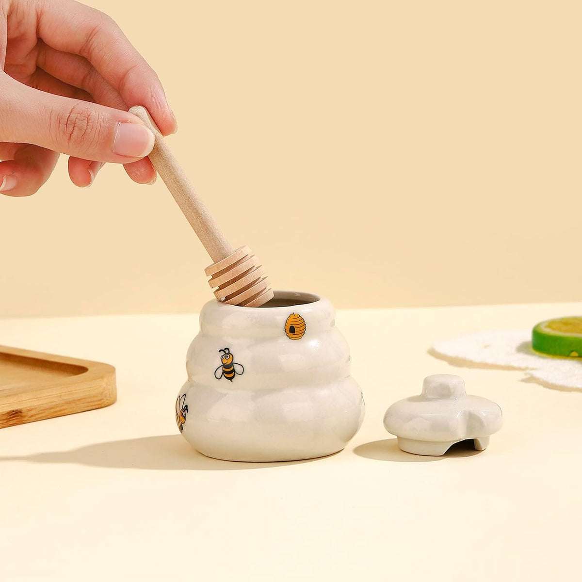 12 Sets Ceramic Bee-Happy Honey Pot with Dipper，Honey Jar Serving Set with Exquisiting Package for
