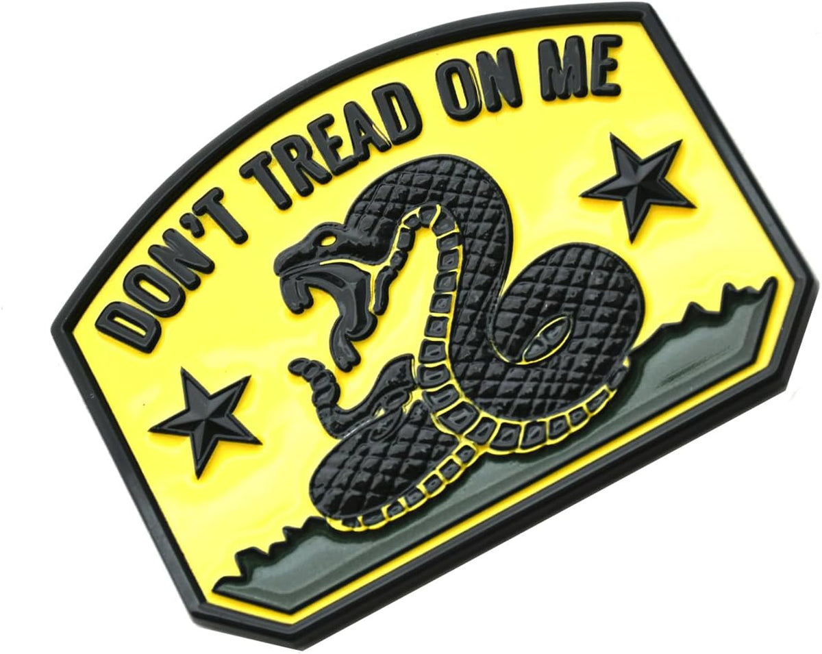 1x Gadsden Flag Rattlesnake Car Emblem 3D Decal Sticker with Don't Tread ON ME Slogan Fit for Car