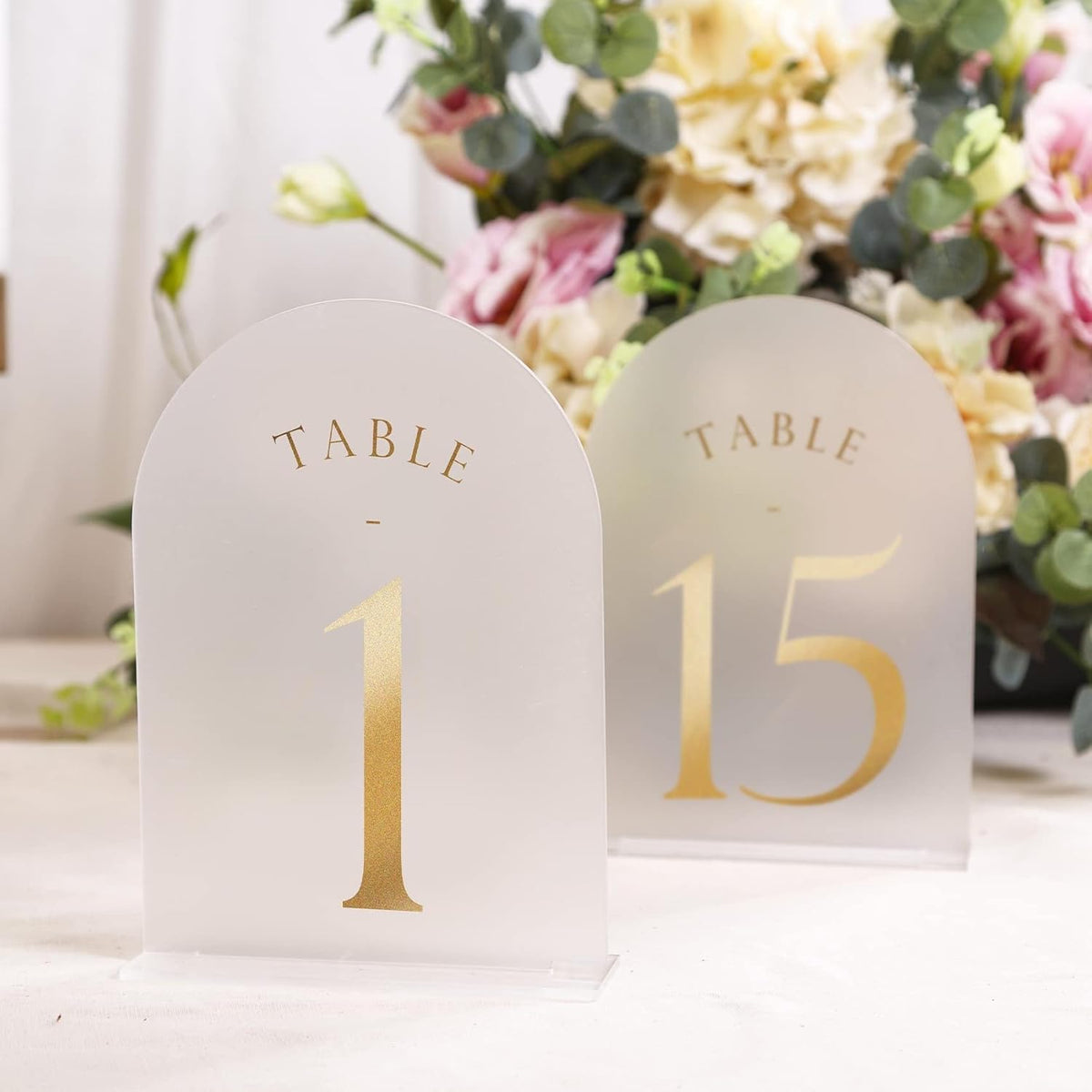 UNIQOOO Frosted Arch Wedding Table Numbers with Stands 1-30, Gold Foil Printed 5x7 Acrylic Display