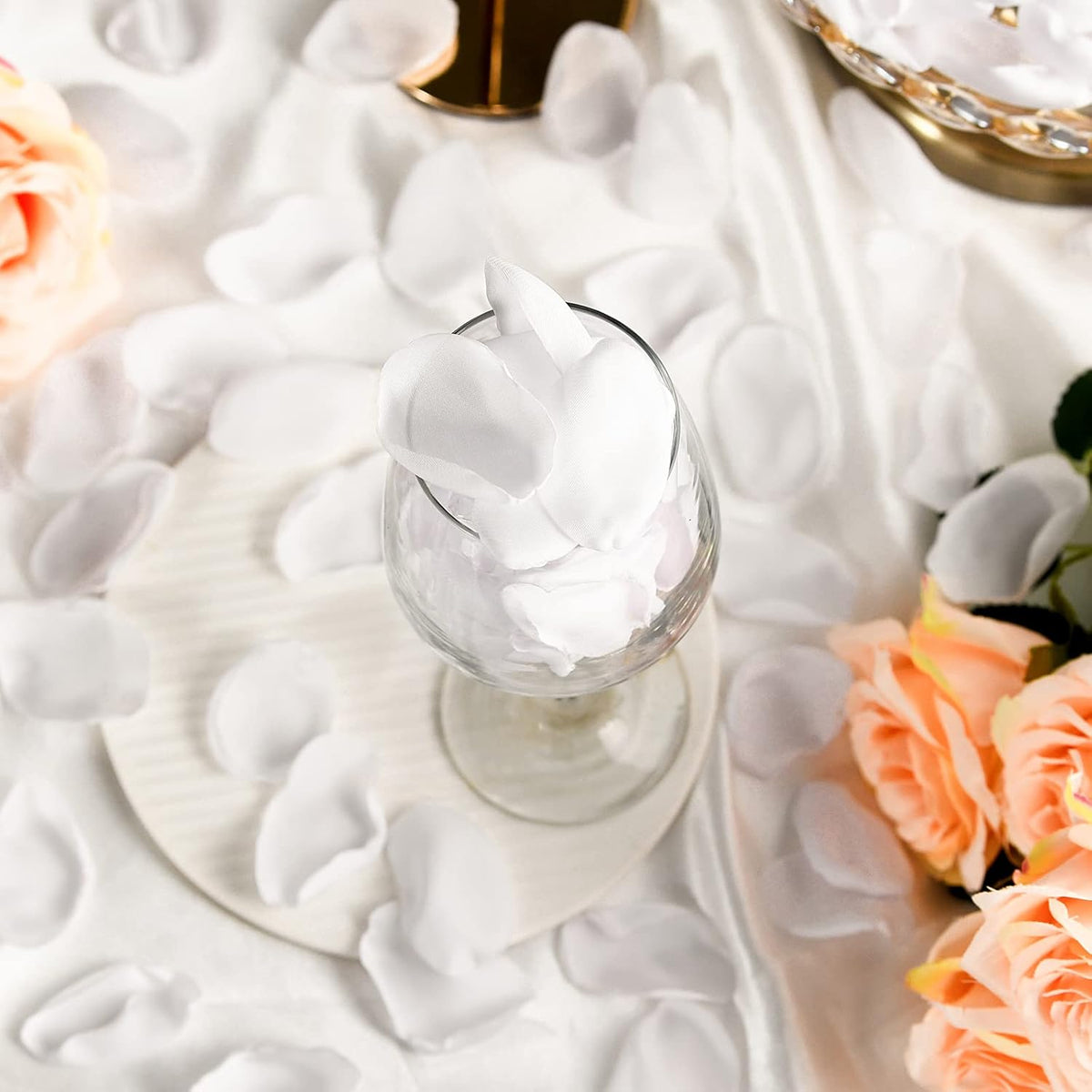 Artificial White Rose Petals 300pcs Silk Rose Petals Fake Flower Petals for Wedding Flower Girl