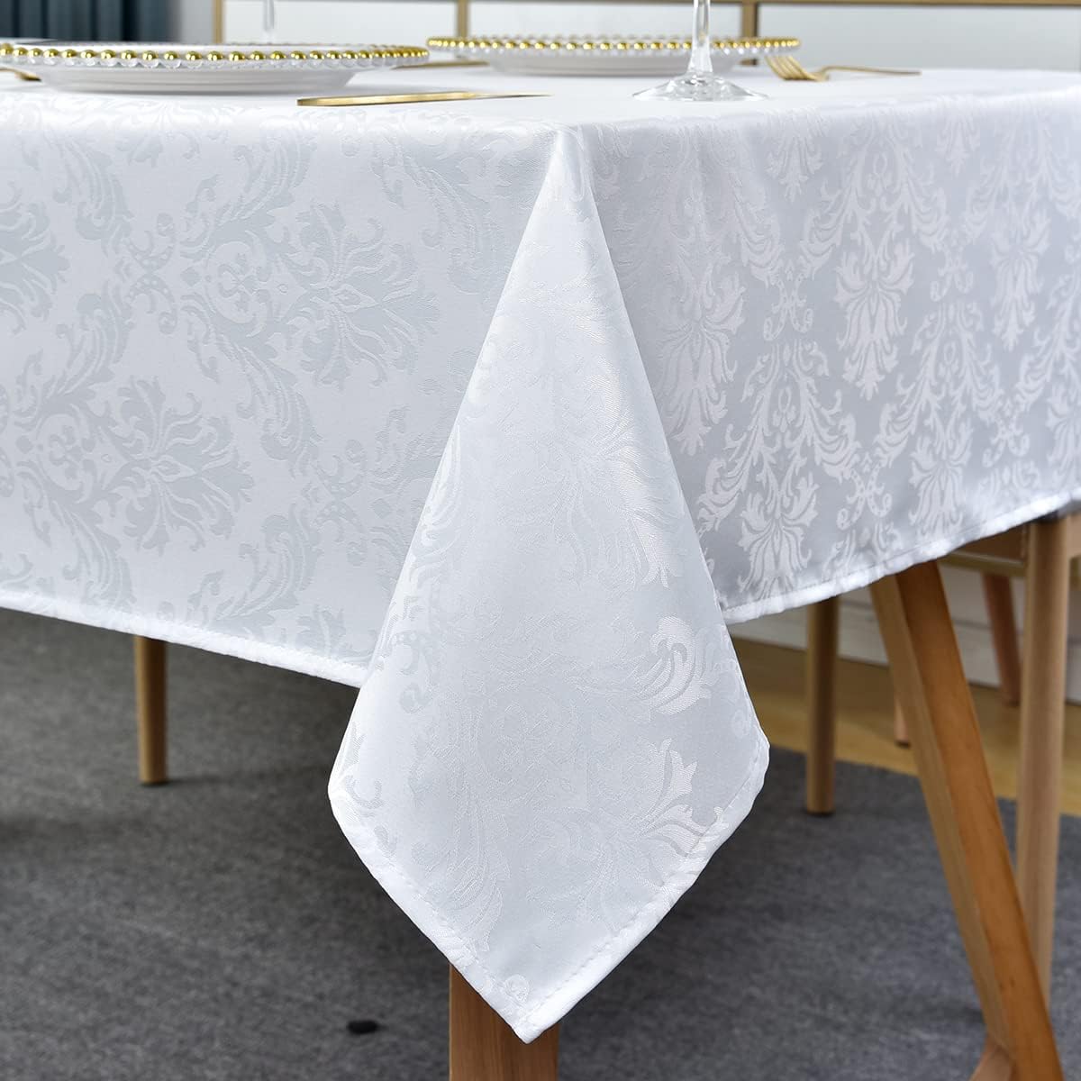 SASTYBALE White Tablecloth Rectangle 60 x 120 Inch Jacquard Damask Tablecloth, Spill Proof &
