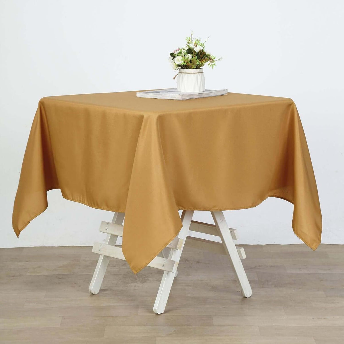 Efavormart 54x54 Gold Wholesale Linens Seamless Polyester Square Linen Tablecloth for Wedding
