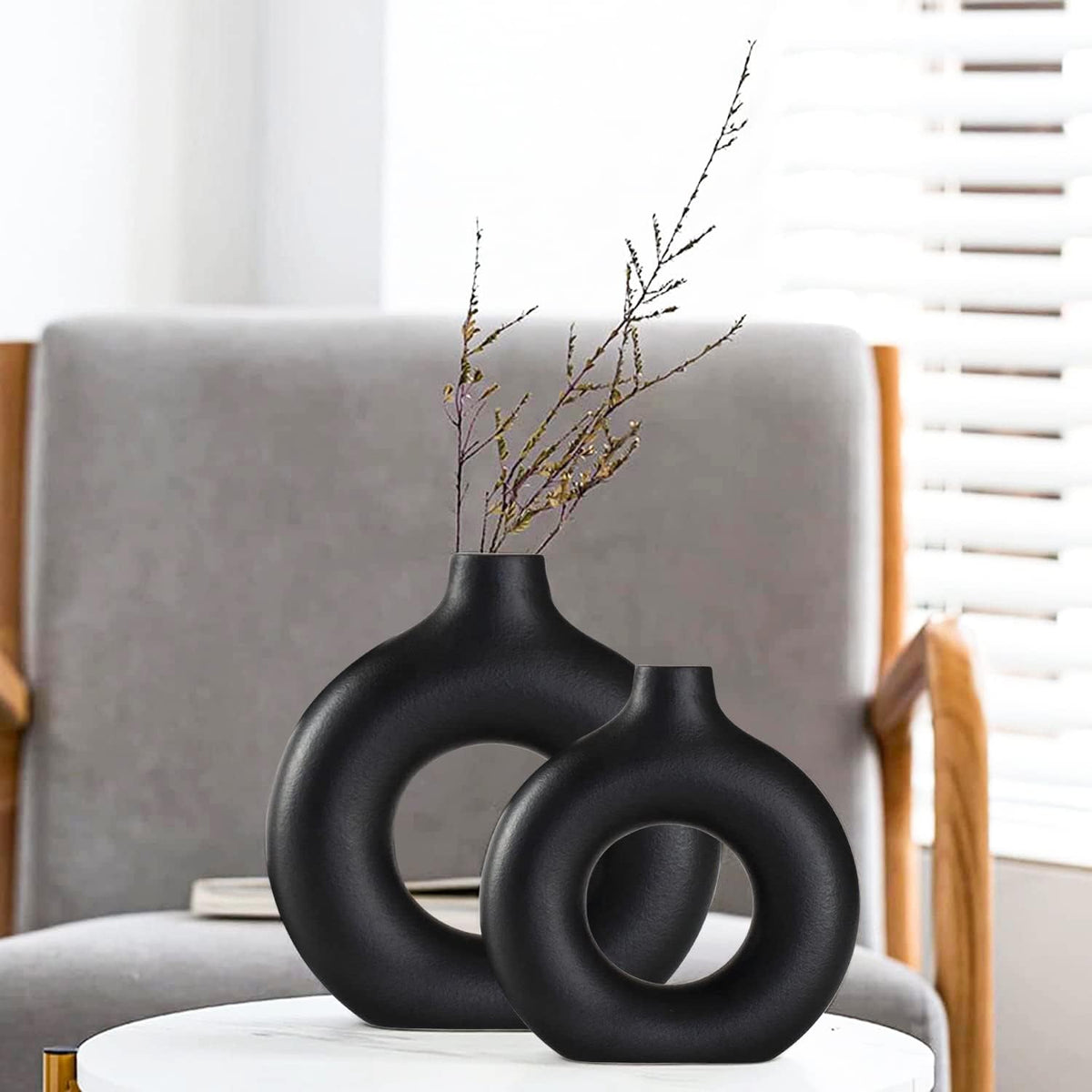 Black Ceramic Vase for Modern Home Decor, Round Matte Pampas Flower Vases Minimalist Nordic Boho