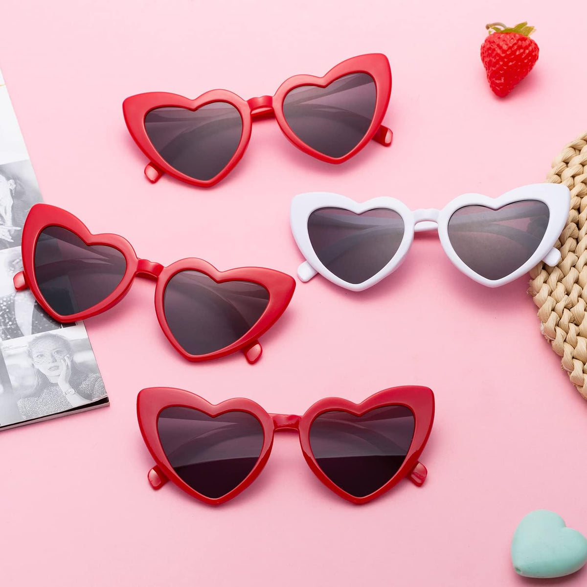 Bachelorette Party Favor Sunglasses 6 Pack,Retro Cat Eye Heart Sunglasses for Women,Bridesmaid