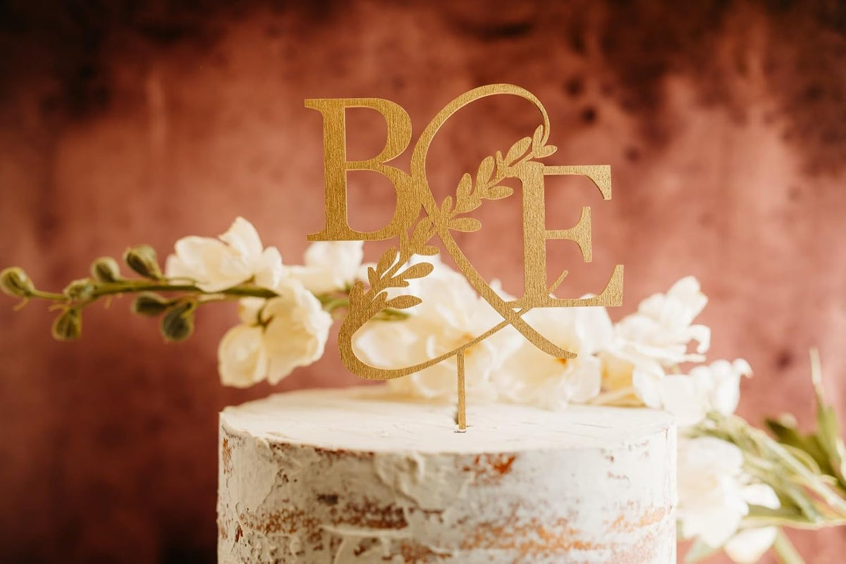 Custom Initials Wedding Personalized Acrylic and Wood Cake Topper, Modern Ampersand, Cake Topper