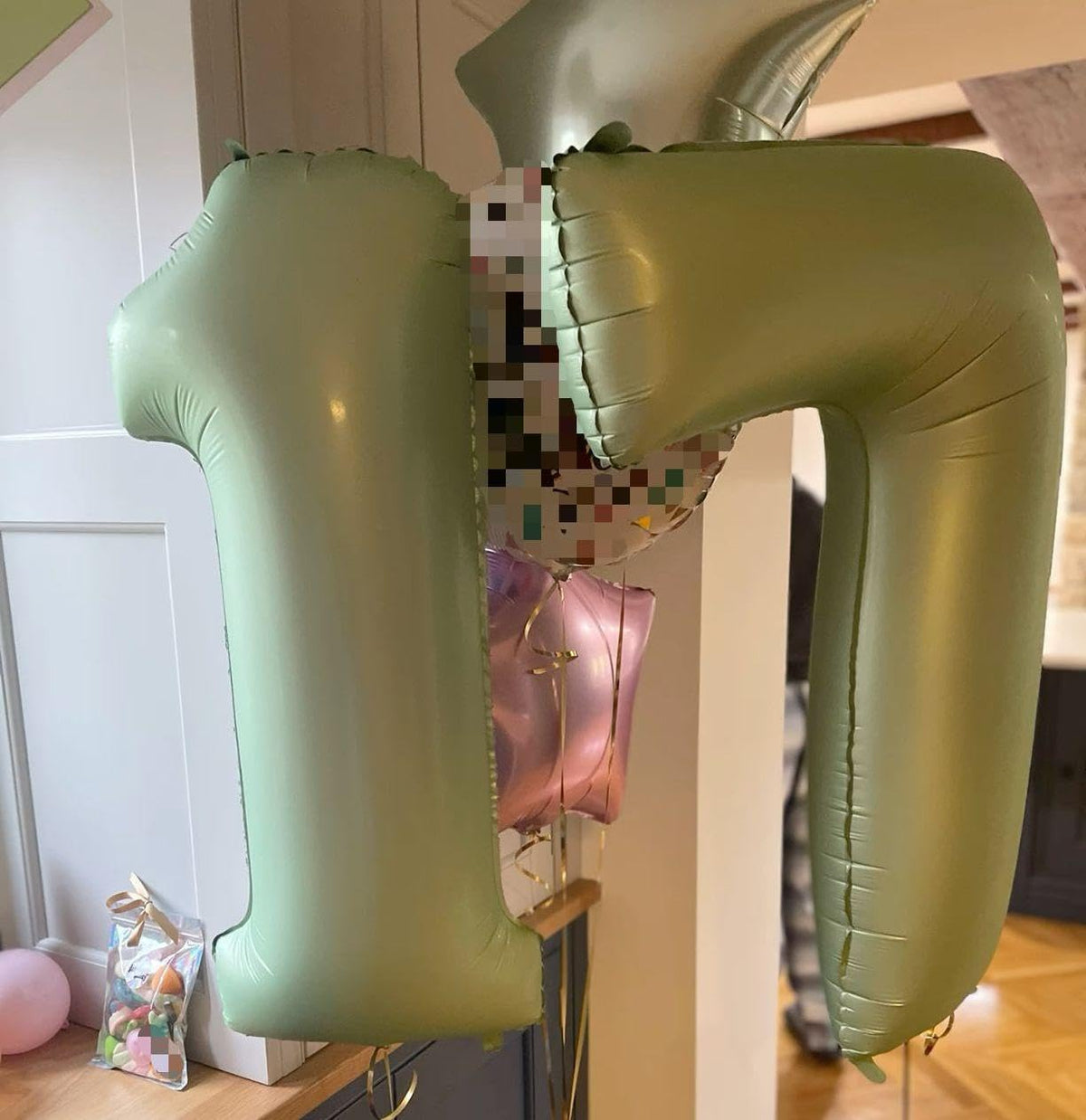 Digital Number 7 Sage Green Birthday Balloon 40 Inch, Foil Balloons for 7 17 27 70 77 Party