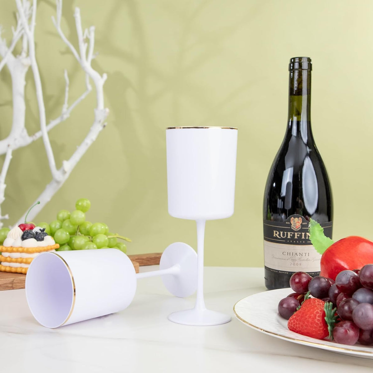 Ciaell 12 Pack White Plastic Wine Glasses with Stem - 10 Oz White and Gold Disposable Wine Glasses