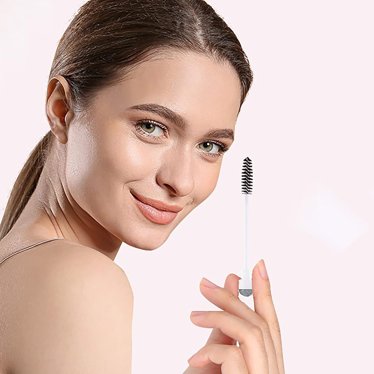 50 Pieces Disposable Mascara Brushes Eyelash Brush Lash Wand Diamond Mascara Wands with Tube Makeup