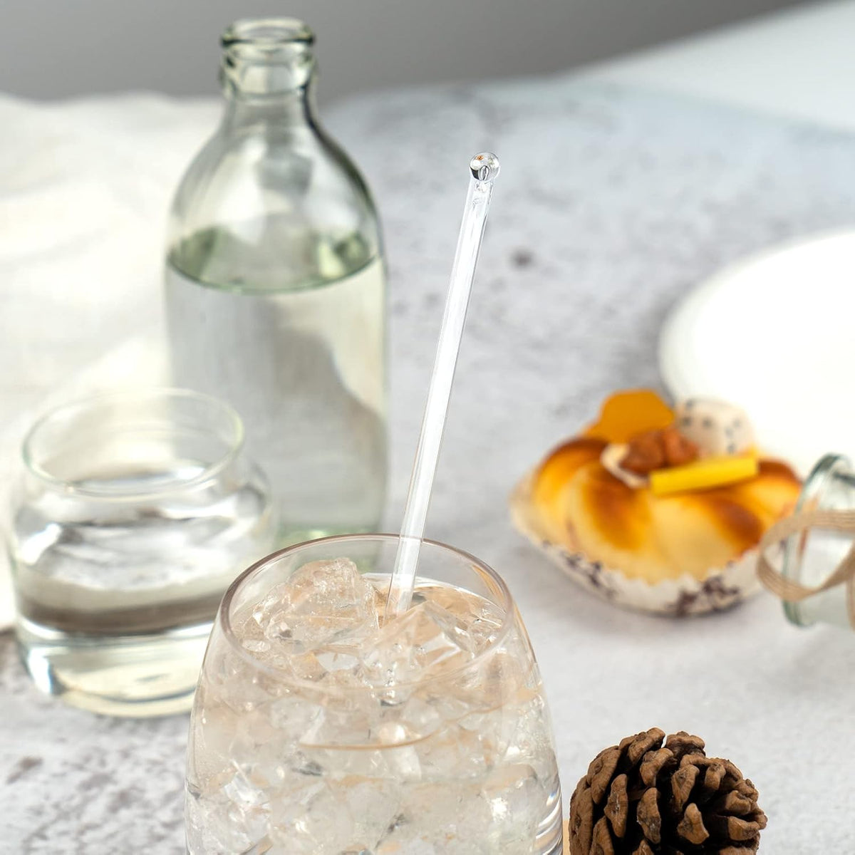 100-PCS Clear Plastic Swizzle Sticks, Crystal Cake Pops, Cocktail Coffee Drink Stirrers, Lolipop