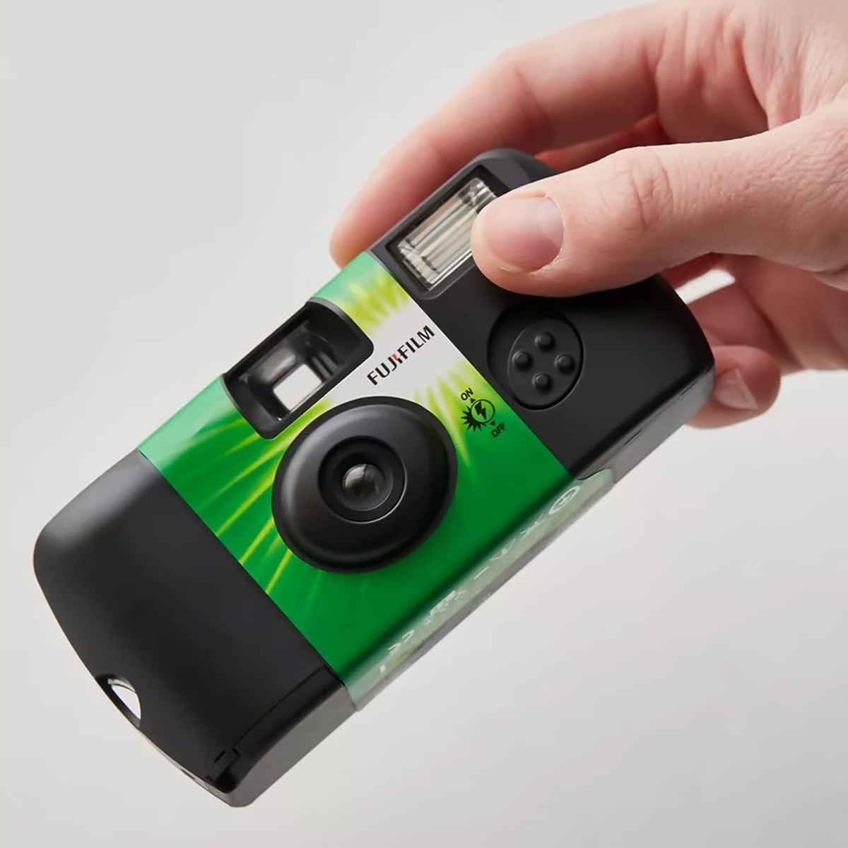 Fujifilm Fujifilm QuickSnap Flash 400 One Time Use 35mm Disposable Camera with Flash, 27 Exposures