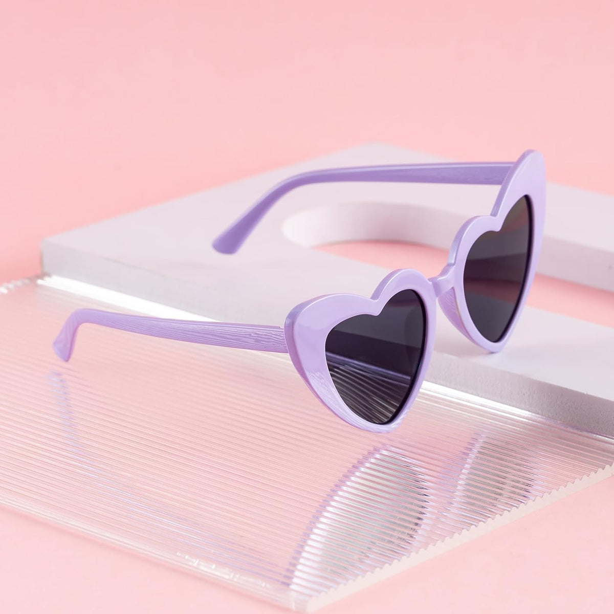 Bachelorette Party Favor Sunglasses 6 Pack,Retro Cat Eye Heart Sunglasses for Women,Bridesmaid