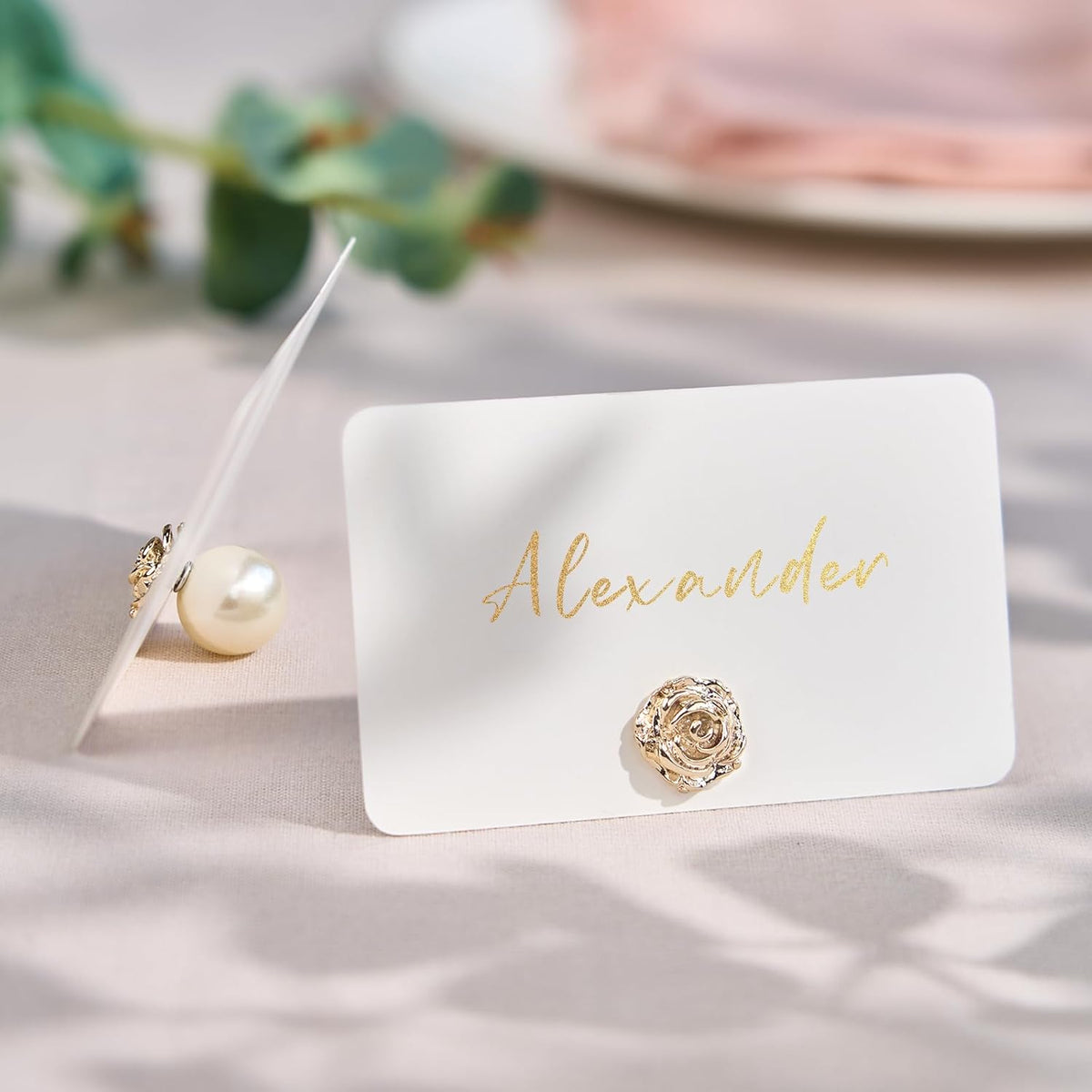 UNIQOOO 24Pcs Decorative Rose Floral Place Card Holders Bulk, Luxury Gold Metal Name Card Stands