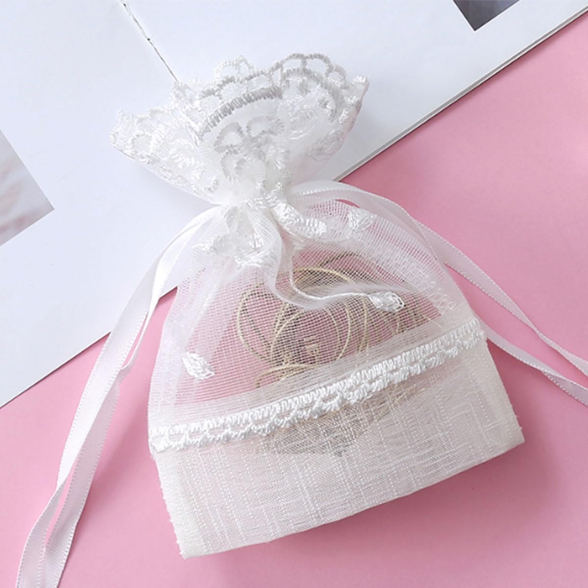 Ewanda store 20Pcs Lace Organza Drawstring Bags Five Petal Flower White Lace Bag for Wedding