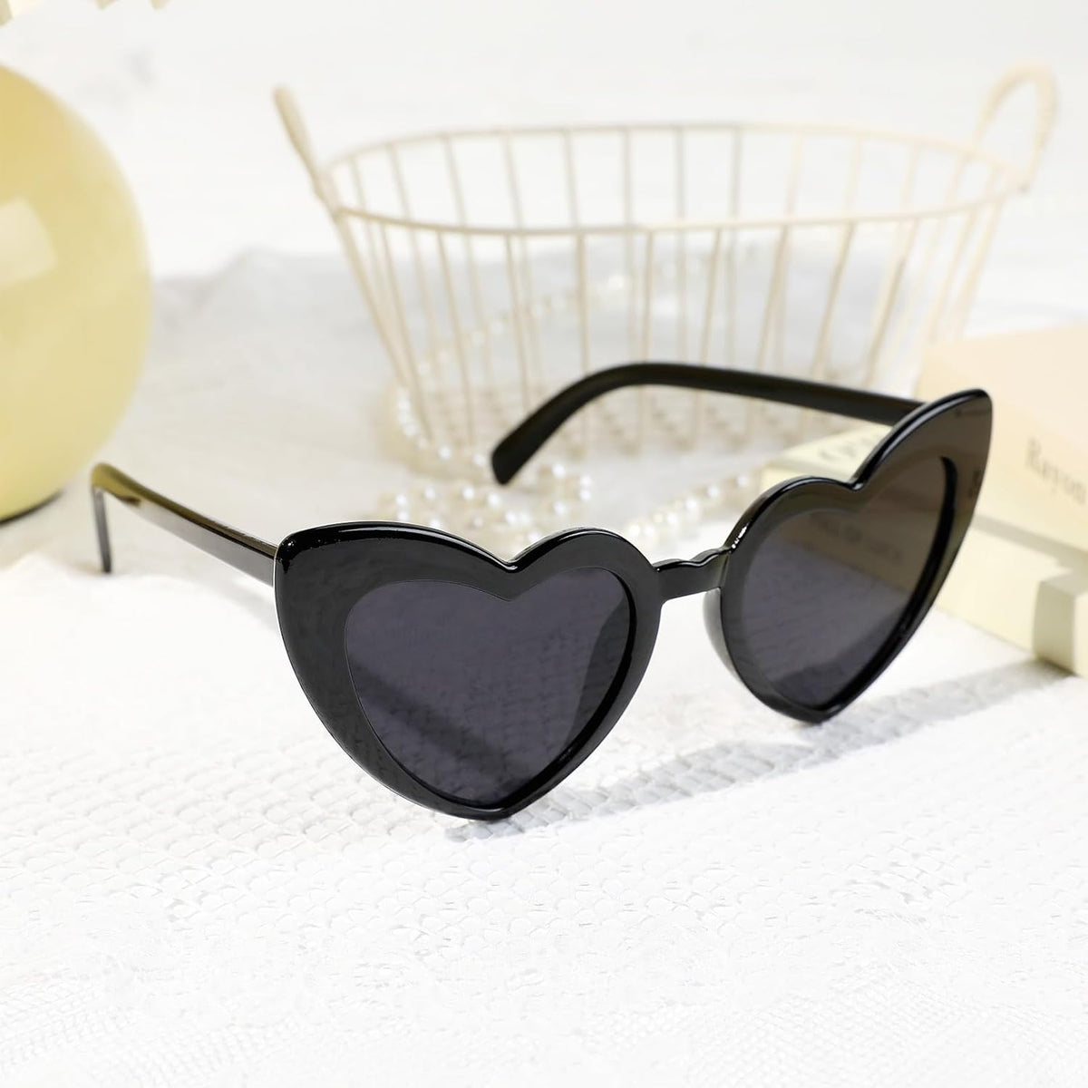 YOGFIT Heart Sunglasses for Women Fashion Classic Love Eye Protection Sunglasses Vintage Cute Heart