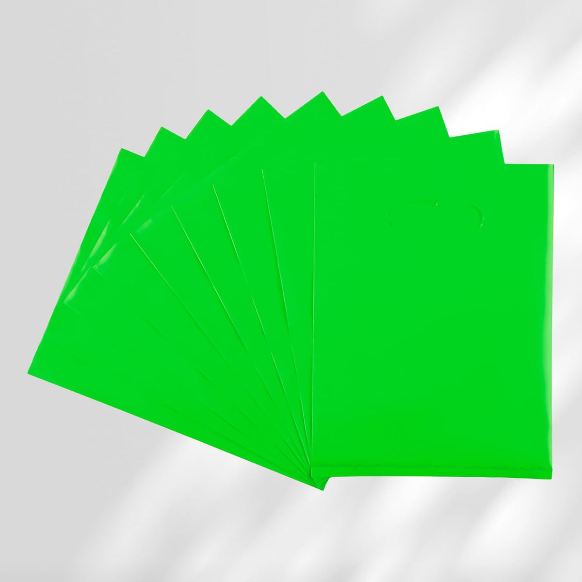 Green 100 PCS Small Gift Bags, 6"x8" Goodie Party Favor Bags with Handle, Treat Retail Pouches for