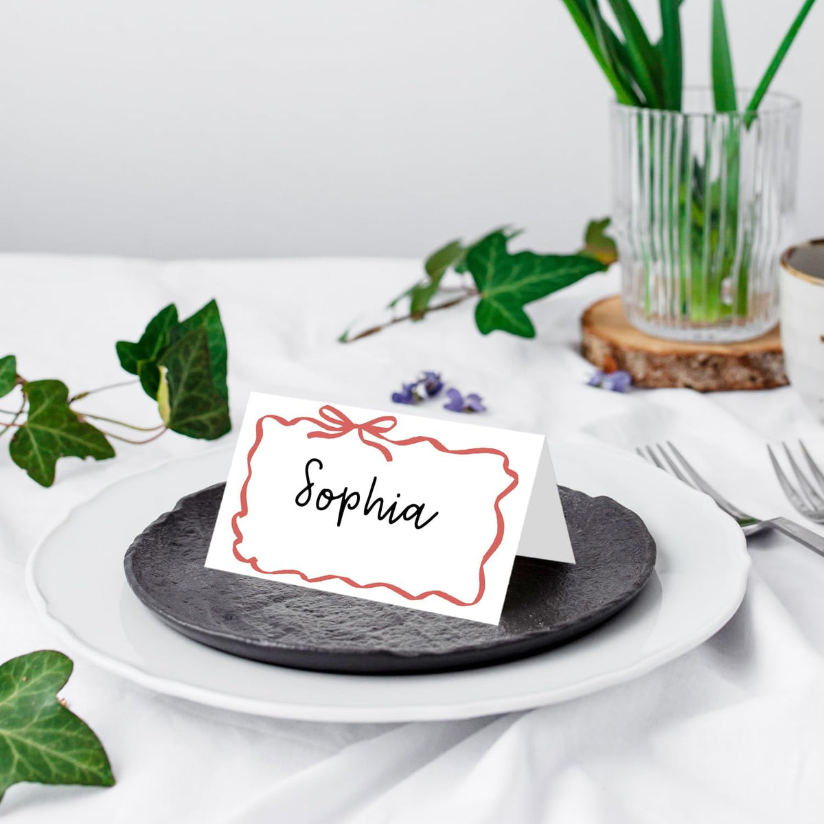 25 Pack Red Bow Wave Place Cards, Editable Name Cards for Table Setting, Tent Cards Food Label for