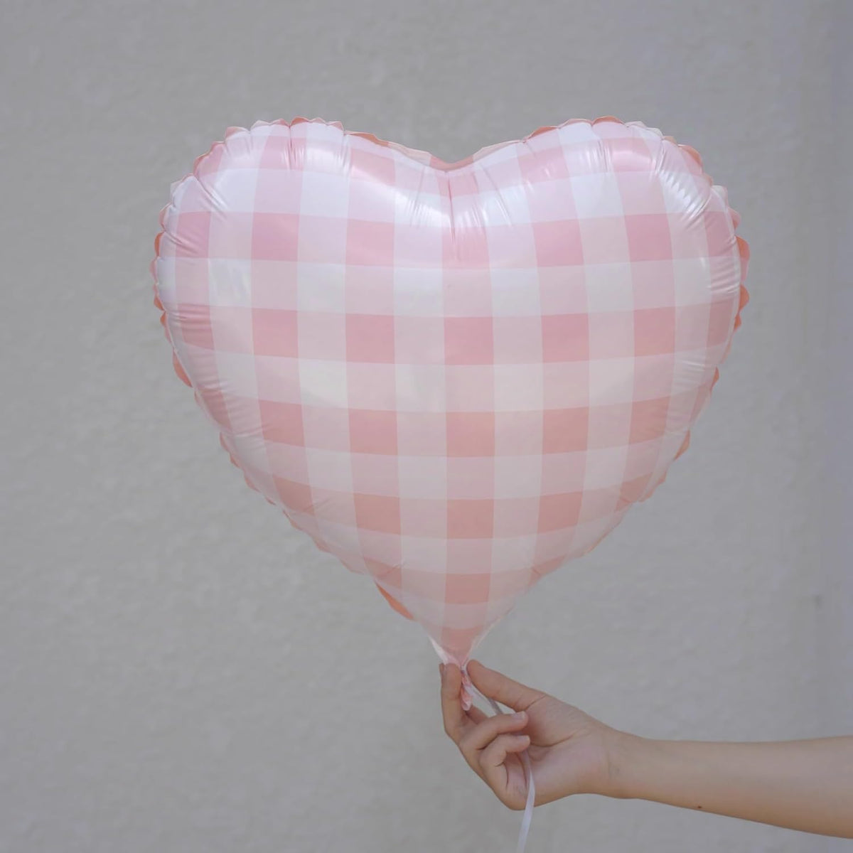 Pink White Checkered Heart Balloons,12Pcs 18Inch Light Pink Grid Heart Shaped Foil Helium Polyester