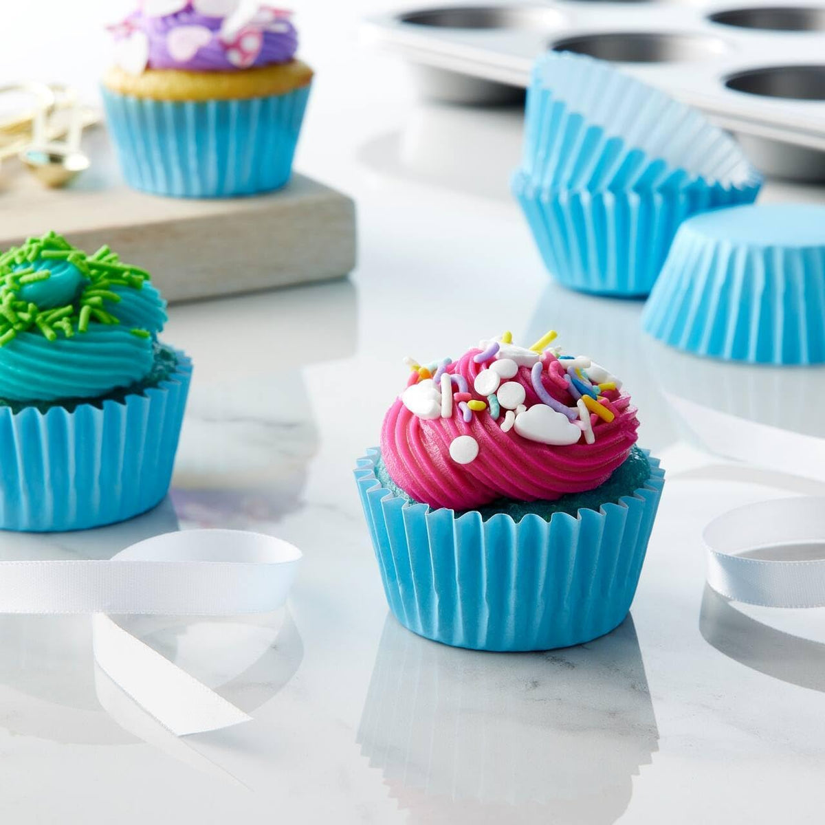 Caperci Grease-Resistant Standard Blue Cupcake Liners 150 Counts - Heavy Duty Paper Muffin Baking
