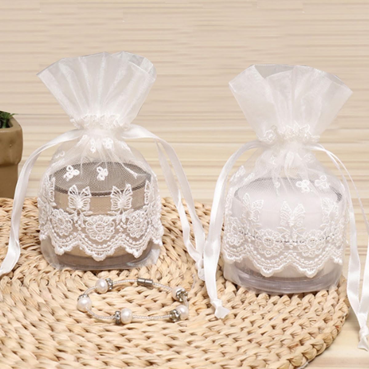 Ewanda store 10Pcs Lace Organza Drawstring Bags White Butterfly Lace Bag for Wedding Christmas