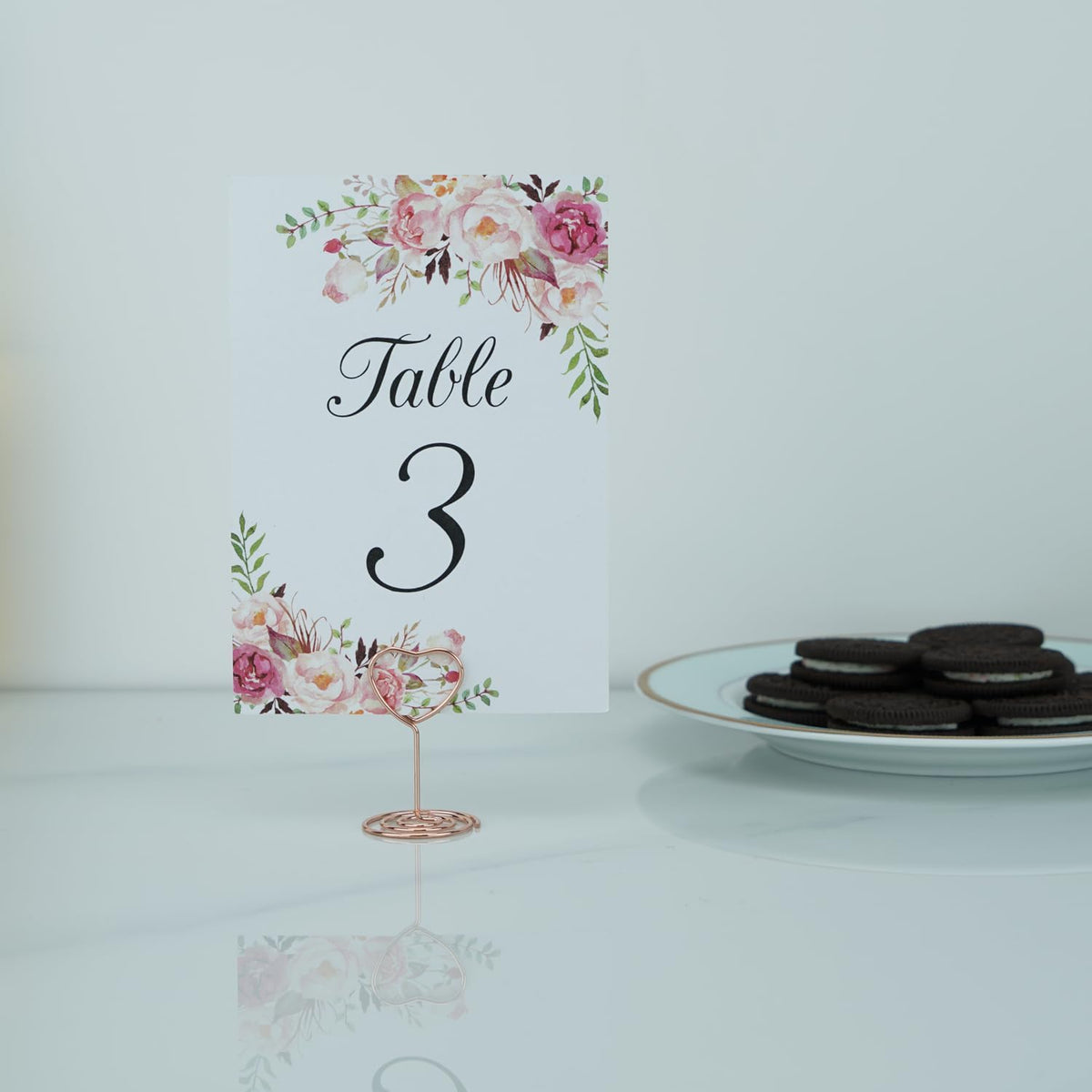 20pcs Mini Place Card Holders, Wire Table Picture Photo Holders with Heart Shaped Menu Memo Clips