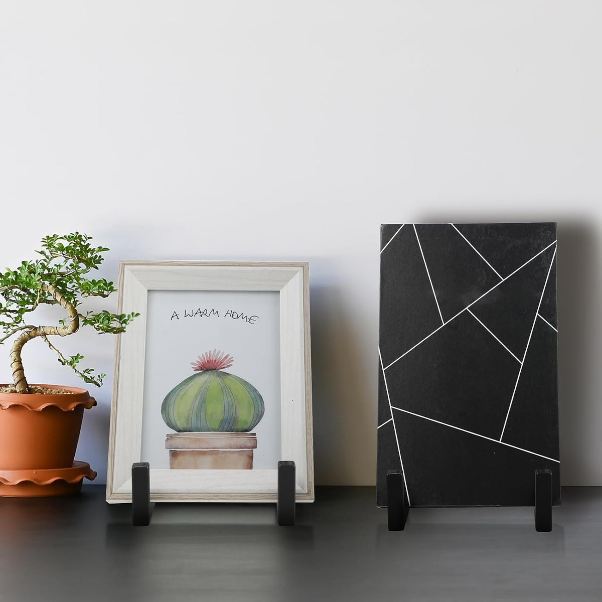 Sweetude 2 Pcs Large Plate Stands for Display Metal Frame Plate Holder Display Stand Decorative