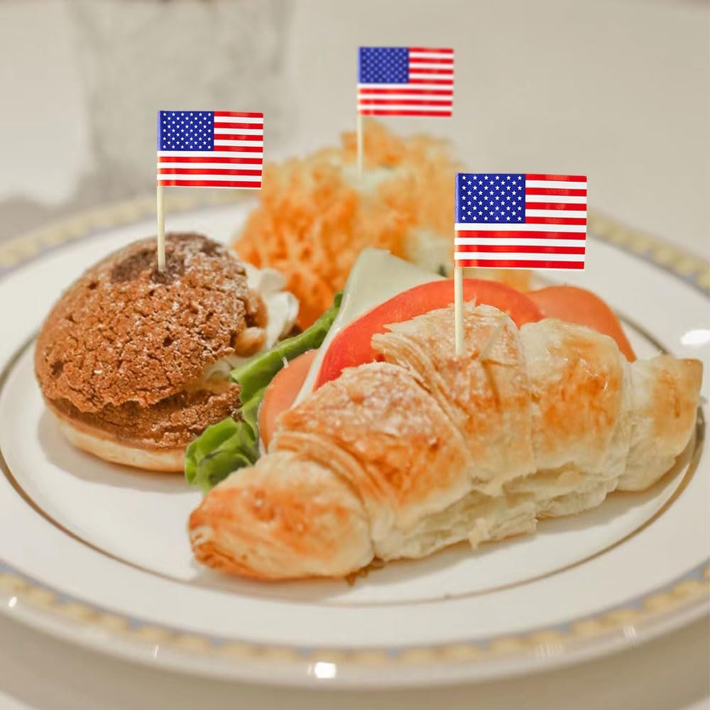 American Flag USA Flag, Small Mini American Toothpick Flags for Food, Cupcakes, Cocktails