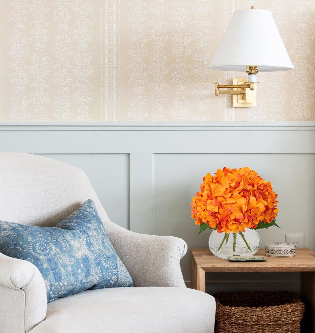Hollyone Hydrangea Artificial Flowers in Vase Orange Silk Fake Flowers Arrangements with Glass Vase
