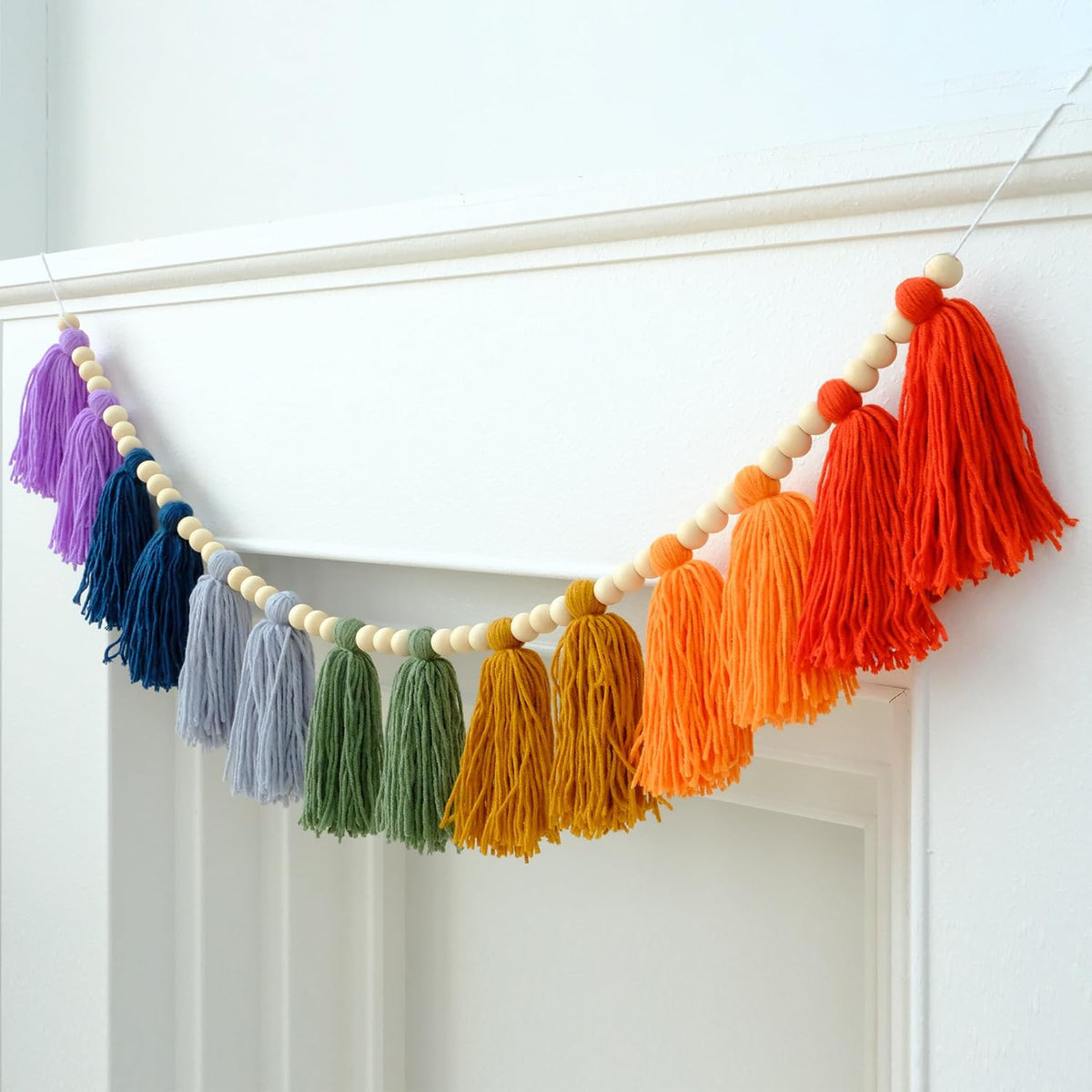 Boho Tassel Garland Wall Hanging with Wood Beads Colorful Tassel for Kids Room Bedroom Classroom