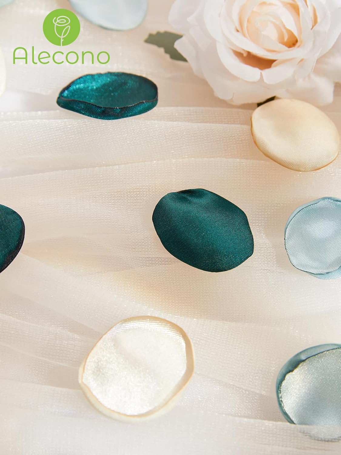 Alecono 𝟰𝟬𝟬𝙋𝙘𝙨 Silk Rose Petals, Green Fake Rose Petals for Wedding Decor, Flower Petals