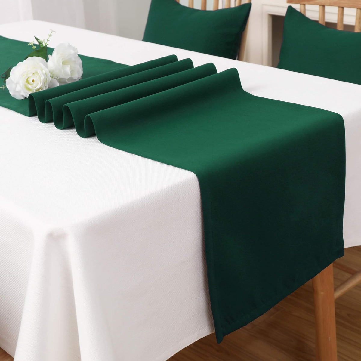DUALIFE Dark Green Table Runner 14x72 Inch Thick Polyester Decorative Cloth Handcrafted for Wedding